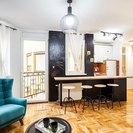 Apartment Sfera โนวีซาด ภายนอก รูปภาพ