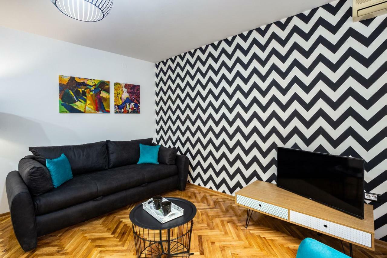 Apartment Sfera โนวีซาด ภายนอก รูปภาพ